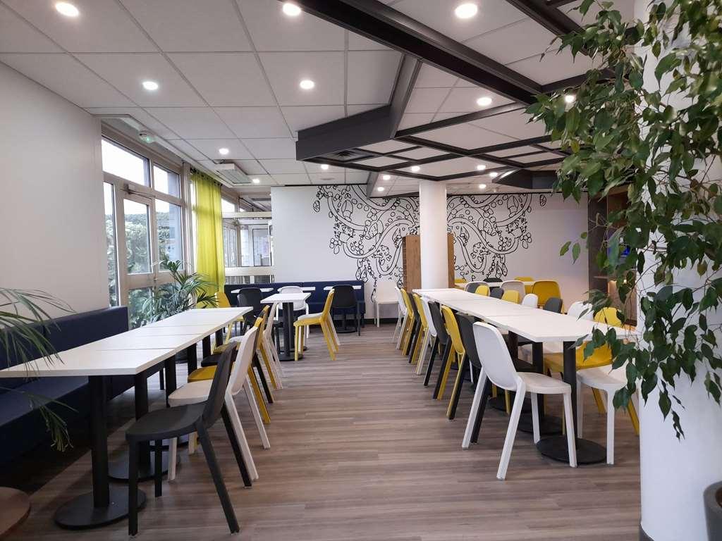 Ibis Budget De Fresnes Hotel 3*