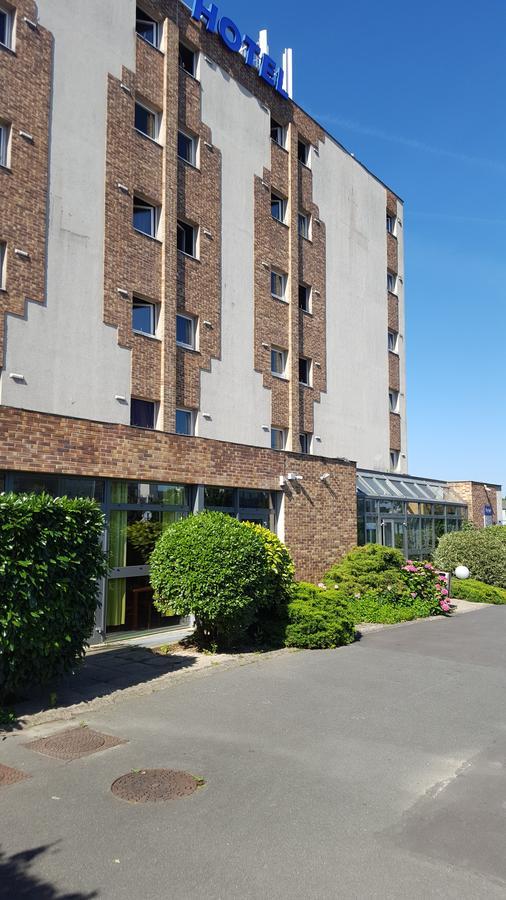 Ibis Budget De Fresnes Hotel