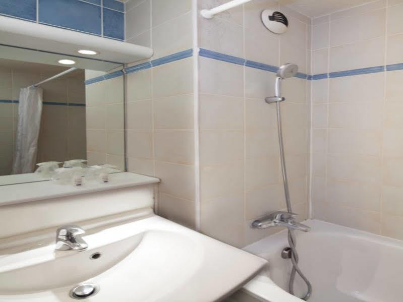 Ibis Budget De Fresnes Hotel 3*